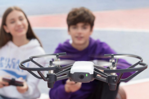 Dron Tello: primeros vuelos y programación educativa con Scratch y DroneBlocks