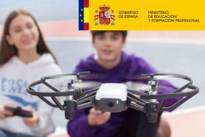 Dron Tello: primeros vuelos y programación educativa con Scratch y DroneBlocks