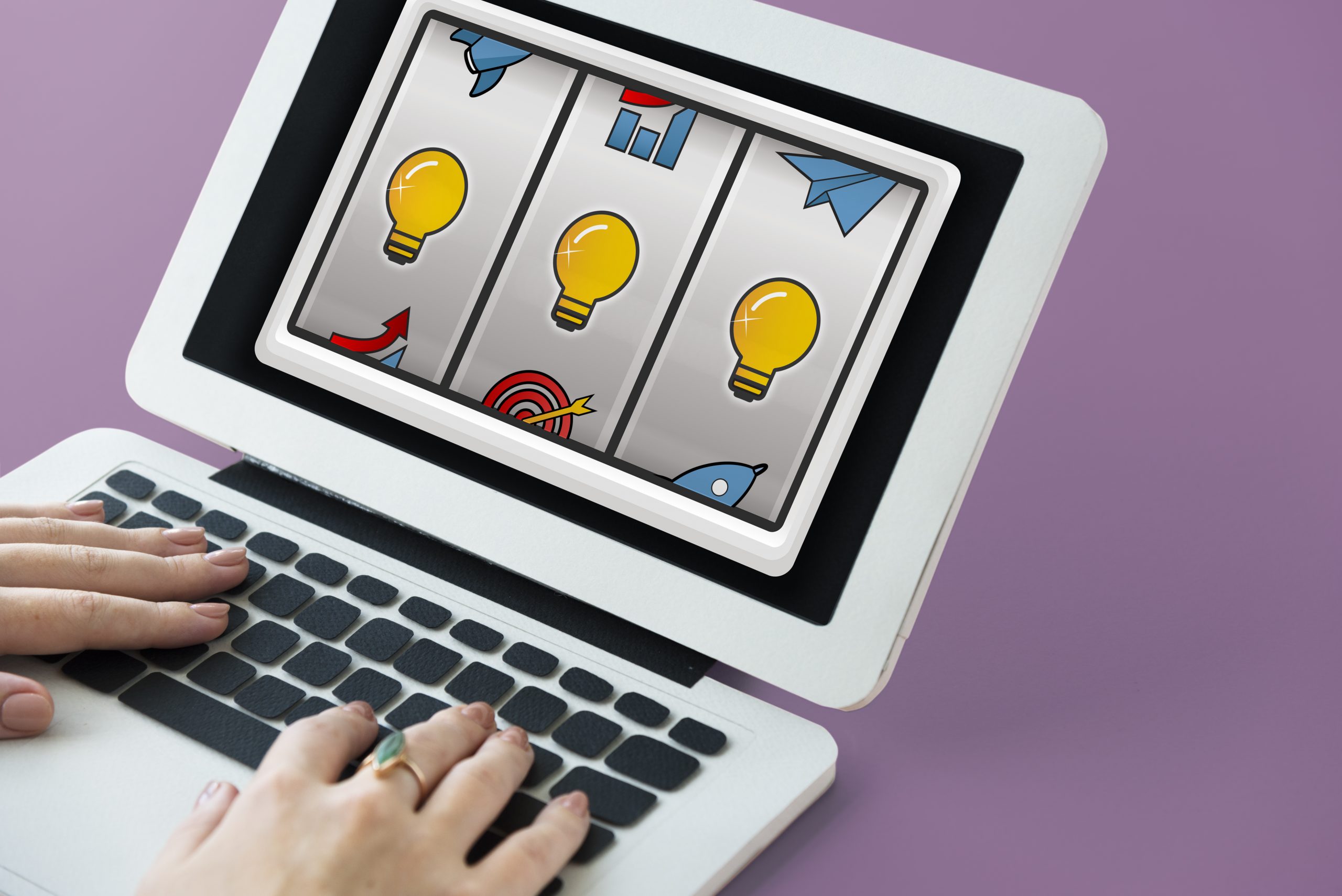 GENIALLY : CREACIÓN INTERACTIVA DE CONTENIDOS VISUALES PARA EL APRENDIZAJE DINÁMICO
